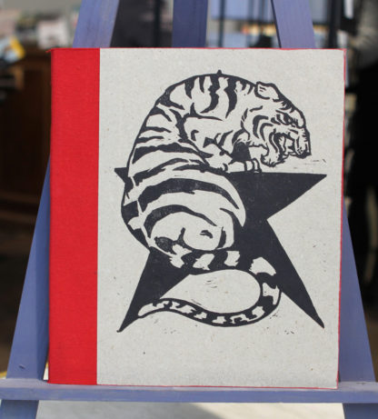 Artshop carnets Pierre Jourde tigre rouge etoile chevalet